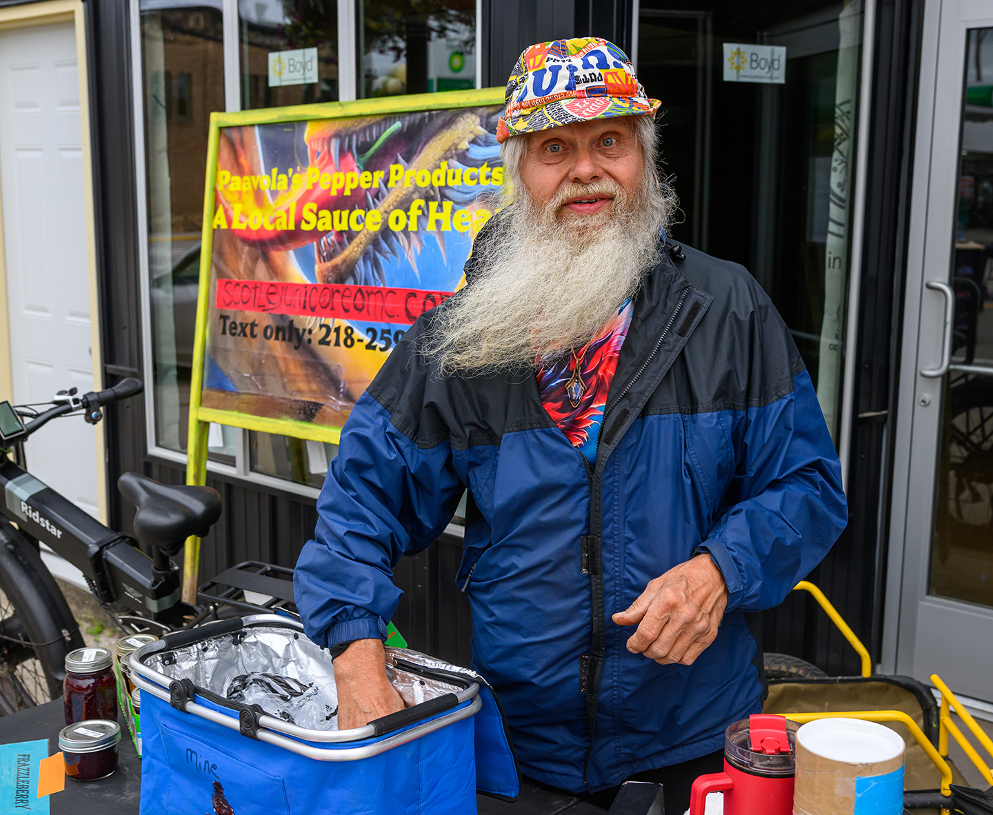 Local Art and Music Delight at Chisholm’s Lake Street Market